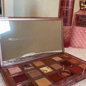 HUDA BEAUTY NAUGHTY PALETTE! 🍇